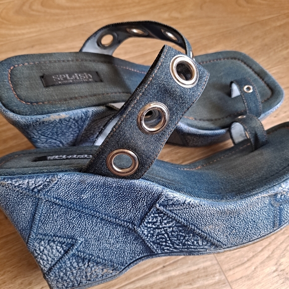 Wedges - Picture 2 of 5
